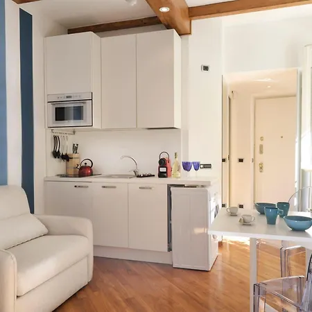 Appartement Montenapoleone In The Heart Of - Location Possible