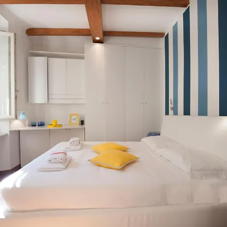 Appartement Montenapoleone In The Heart Of - Location Possible *